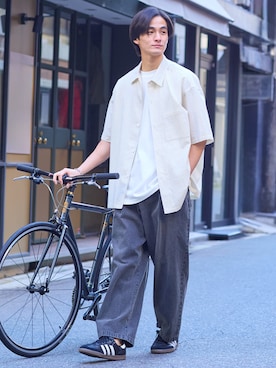「nissen（ニッセン）のオーバーサイズタンクトップ【大きいサイズ有】　吸汗速乾・UVカット（タンクトップ、ホワイト系）」を使った、nissen Mens Modelsさん（メンズ・185cm）の春コーディネート