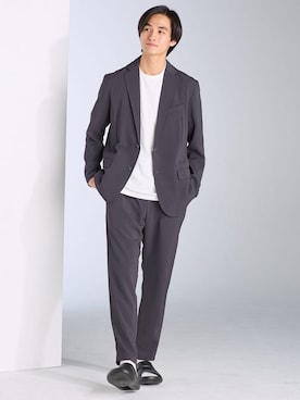 「nissen（ニッセン）の背面メッシュ　衿高　半袖Ｔシャツ（接触冷感・吸汗速乾・ストレッチ）（Tシャツ/カットソー、ホワイト系）」を使った、nissen Mens Modelsさん（メンズ・185cm）の春コーディネート