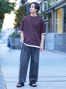 「nissen（ニッセン）の綿１００％デニムワイドタックパンツ【大きいサイズ有】（パンツ、ブラック系）」を使った、nissen Mens Modelsさん（メンズ・185cm）の春コーディネート