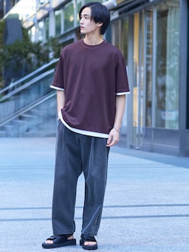 「nissen（ニッセン）の綿１００％デニムワイドタックパンツ【大きいサイズ有】（パンツ、ブラック系）」を使った、nissen Mens Modelsさん（メンズ・185cm）の春コーディネート