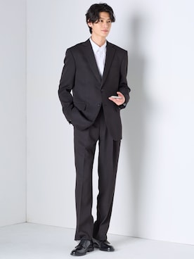 「nissen（ニッセン）の【メンズスーツ】洗える背抜きお買い得スーツ（シングル２つボタン＋ツータックパンツ）【大きいサイズ有】ウォッシャブル（フォーマルスーツ/小物、ブラック系）」を使った、nissen Mens Modelsさん（メンズ・182cm）の秋コーディネート