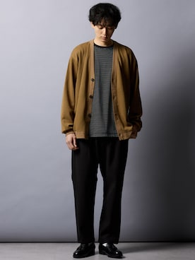 「アイテム（カーディガン/ボレロ、ブラウン系）」を使った、nissen Mens Modelsさん（メンズ・182cm）の秋コーディネート