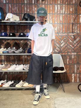 「SILAS（サイラス）のアイテム（Tシャツ/カットソー）」を使った、yo4hito0911さん（メンズ・174cm）の夏コーディネート
