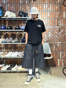 「SILAS（サイラス）のアイテム（Tシャツ/カットソー）」を使った、yo4hito0911さん（メンズ・174cm）の夏コーディネート