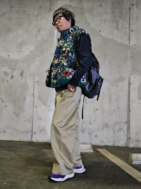 「アイテム（バックパック/リュック）」を使った、hidezo8969さん（メンズ・175cm）の秋コーディネート