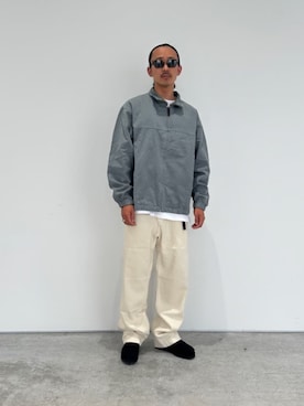 「アイテム（ブルゾン、グレー系）」を使った、Gramicciさん（メンズ・175cm）の秋コーディネート