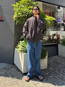 「アイテム（ナイロンジャケット）」を使った、Gramicciさん（メンズ・182cm）の秋コーディネート
