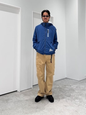 「アイテム（ナイロンジャケット）」を使った、Gramicciさん（メンズ・182cm）の秋コーディネート