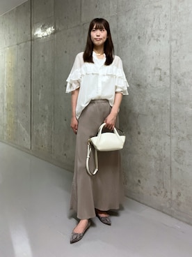 「ブラウスコーデ」｜「アイテム（アクセサリー）」を使った、kotoneさん（レディース・166cm）の夏コーディネート