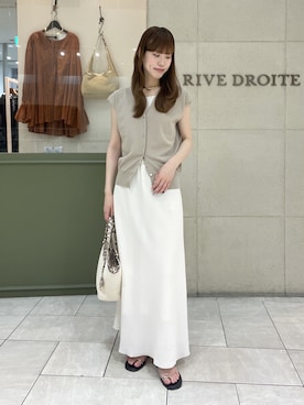 「RIVE DROITE（リヴドロワ）の【接触冷感/UVカット/ウォッシャブル】クールタッチUV Vネックベスト（ニット/セーター、ベージュ系）」を使った、kotoneさん（レディース・166cm）の夏コーディネート