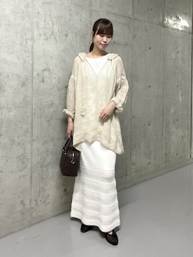 「RIVE DROITE（リヴドロワ）の予約【à Nice】【涼しげなシアー感】リネンギャザーブラウス（シャツ/ブラウス、ベージュ系）」を使った、kotoneさん（レディース・166cm）の夏コーディネート