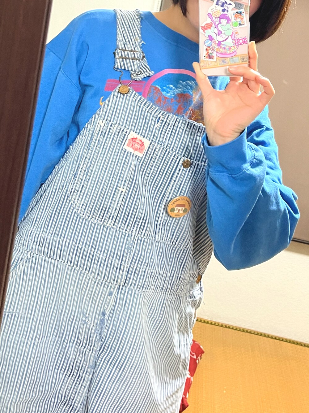 「カジュアルコーデ、古着コーデ、古着好きな人と繋がりたい」｜「anoconooheyaのアイテム（スウェット、ブルー系）」を使った、しずくさん（レディース・156cm）の冬コーディネートの1枚目の写真