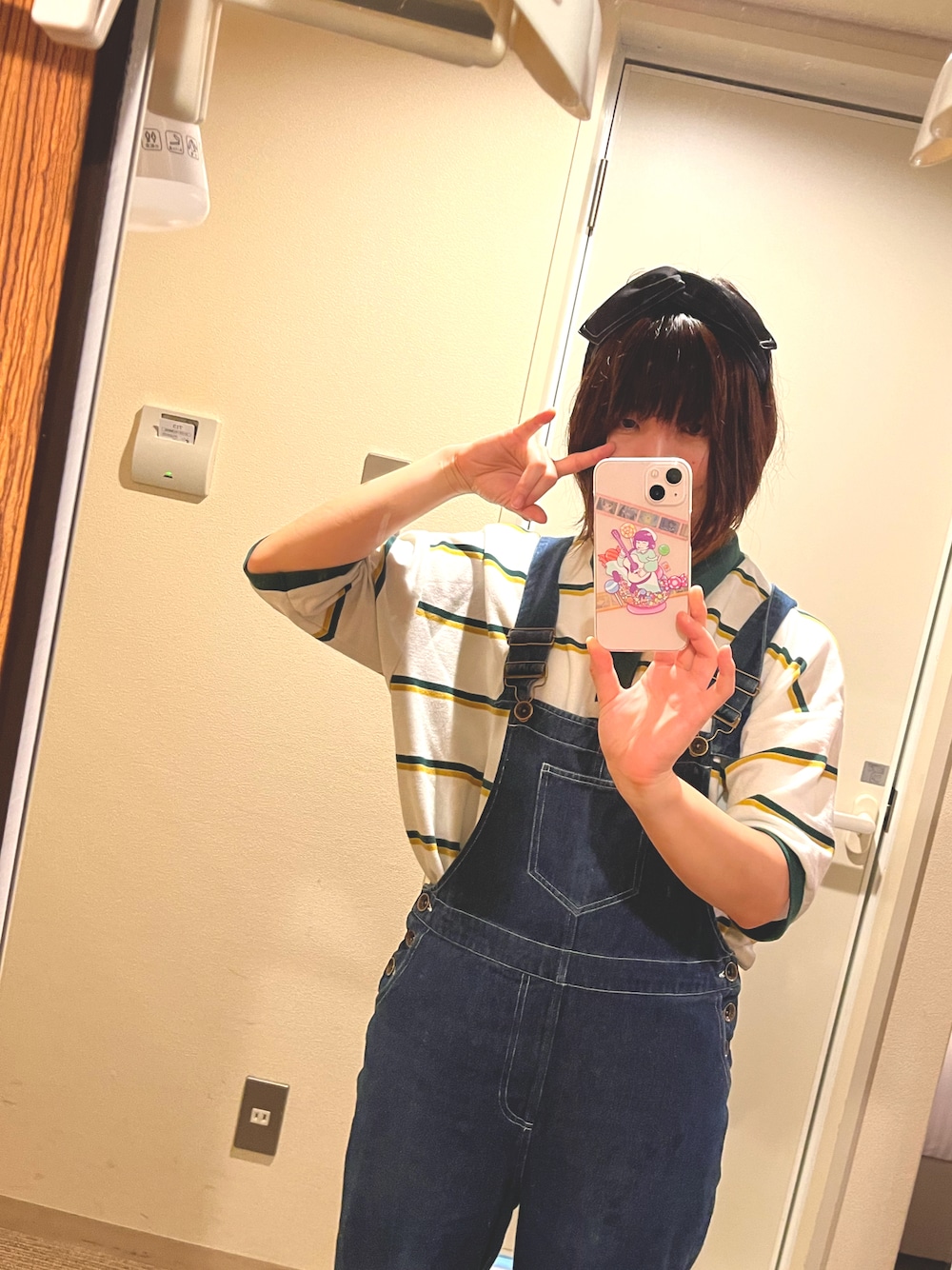 「夏コーデ」｜「Cham.のオーバーオール（サロペット/オーバーオール、ブルー系）」を使った、しずくさん（レディース・156cm）の夏コーディネートの1枚目の写真