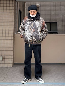 「CONVERSE ALL STAR（コンバースオールスター）のアイテム」を使った、A.K.H.D09さん（メンズ・180cm）の冬コーディネート