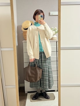 「アイテム（カーディガン/ボレロ）」を使った、はるはるさん（レディース・158cm）の秋コーディネート