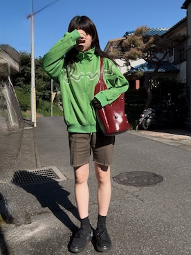 「AZUL by moussy（アズールバイマウジー）のアイテム」を使った、R I K Oさん（レディース・161cm）の秋コーディネート