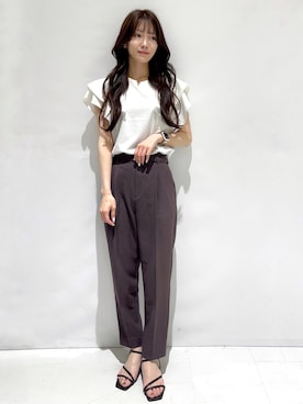 「index（インデックス）の【接触冷感】ダブルフレアキーネックトップス《UVケア／洗濯機OK》（Tシャツ/カットソー、ホワイト系）」を使った、Kさん（レディース）の夏コーディネート