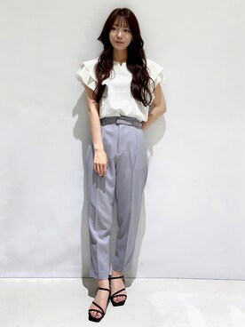 「index（インデックス）の【接触冷感】ダブルフレアキーネックトップス《UVケア／洗濯機OK》（Tシャツ/カットソー、ホワイト系）」を使った、Kさん（レディース）の春コーディネート