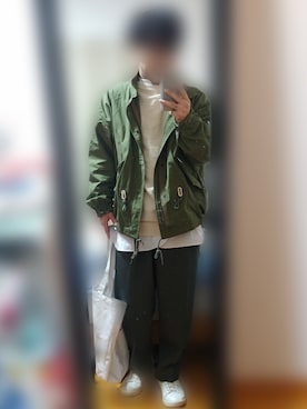 「marka（マーカ）のアイテム（ミリタリージャケット）」を使った、ピローさん（メンズ・170cm）の冬コーディネート
