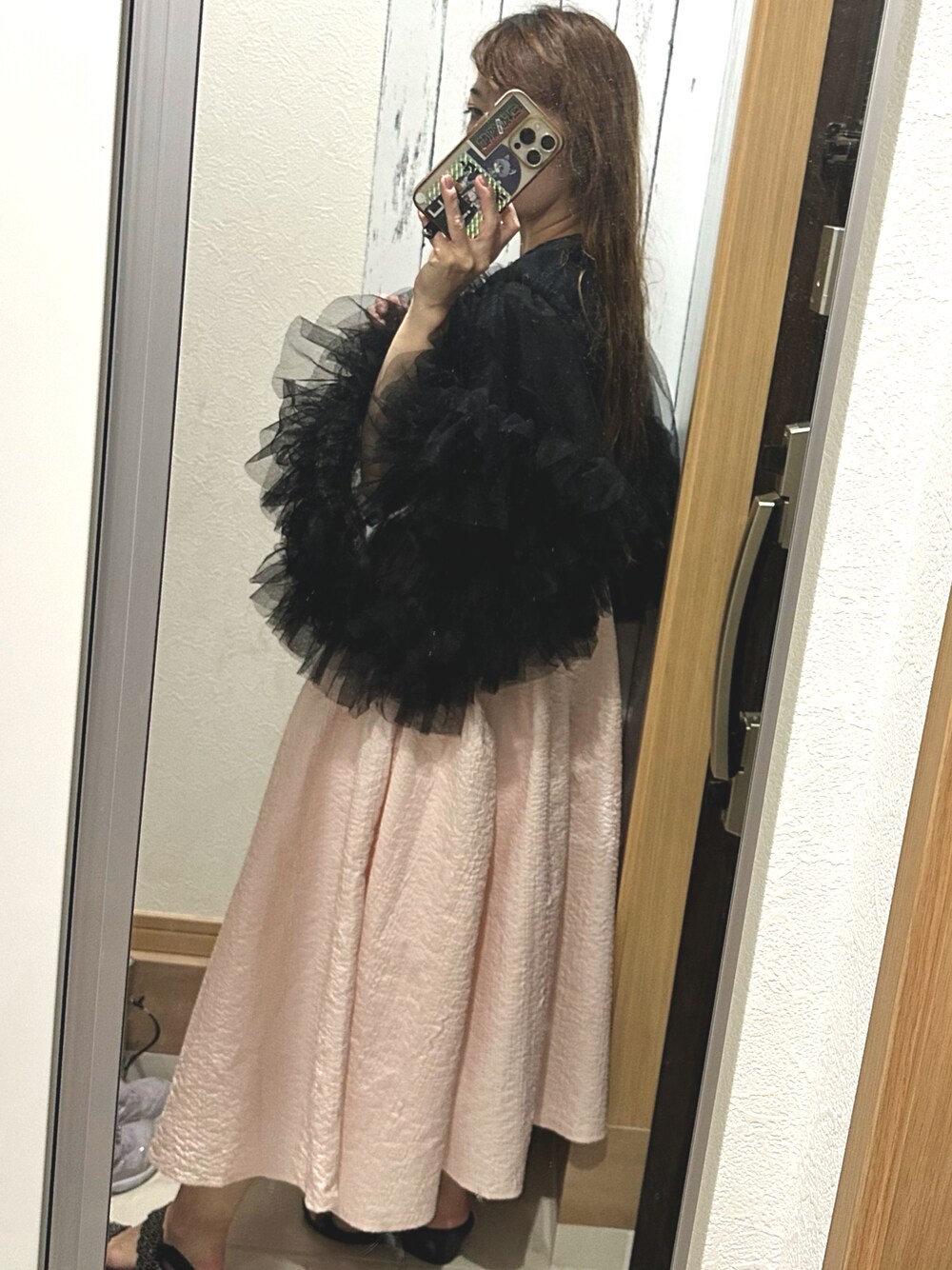ピンクのトップスと黒のフレアロングスカート 楽天市場】スカート 裏地付きシフォンフレアスカート ☆ ロング