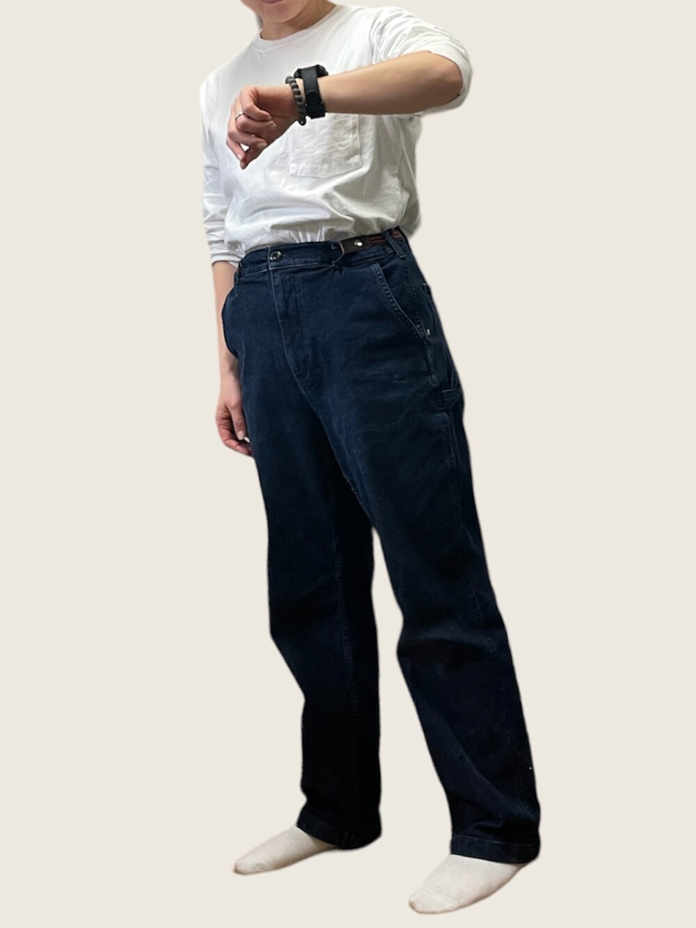 「UNIQLOのアイテム（デニムパンツ、ブルー系）」を使った、Tomomi  Kannoさん（レディース・161cm）の冬コーディネートの1枚目の写真