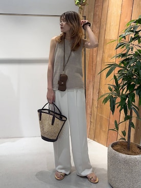 「BABYLONE（バビロン）のサングラスケース（その他小物、ブラック系）」を使った、maiさん（レディース・161cm）の春コーディネート