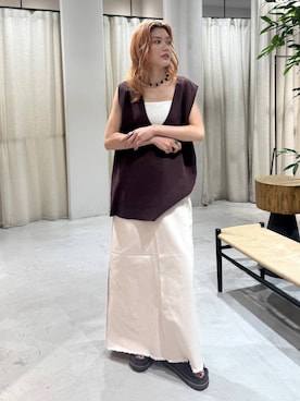 「BABYLONE（バビロン）のカツラギロングスカート（スカート）」を使った、maiさん（レディース・161cm）の夏コーディネート