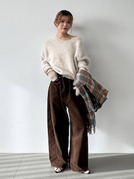 「アイテム（アームカバー）」を使った、maiさん（レディース・161cm）の秋コーディネート