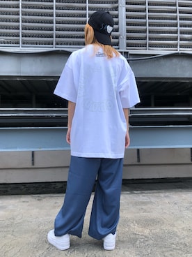 「DANKE SCHON（ダンケシェーン）のDankeSchon/ダンケシェーン/2タックワイドパンツ（その他パンツ、ブルー系）」を使った、マツモトさん（レディース・161cm）の夏コーディネート