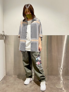 「PLEASURES（プレジャー）のアイテム（パンツ）」を使った、マツモトさん（レディース・161cm）の夏コーディネート