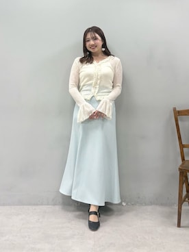 「natural couture（ナチュラルクチュール）のドット釦デザイン２WAYスカート（スカート、ブルー系）」を使った、かなみさん（レディース・156cm）の春コーディネート