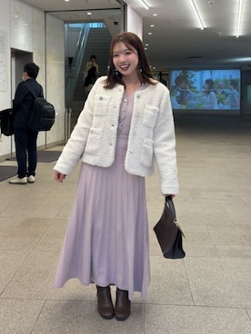 「アイテム（ノーカラージャケット）」を使った、かなみさん（レディース・156cm）の秋コーディネート