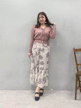 「natural couture（ナチュラルクチュール）のリブシアーニットカーディガン（カーディガン/ボレロ、ピンク系）」を使った、かなみさん（レディース・156cm）の春コーディネート