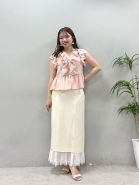 「natural couture（ナチュラルクチュール）のレースレイヤードスカート（スカート、ホワイト系）」を使った、かなみさん（レディース・156cm）の春コーディネート