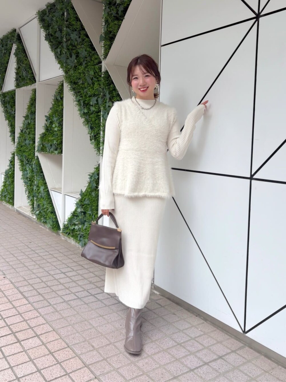 フェザーぺプラムベスト+リブタイトワンピースセット natural couture｜フェザーペプラムベスト+リブタイトワンピースSET