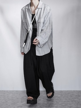 「THEE（シー）のアイテム」を使った、89さん（メンズ・168cm）の秋コーディネート