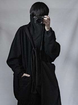 「yoko sakamoto（ヨーコサカモト）のアイテム（パンツ）」を使った、89さん（メンズ・168cm）の秋コーディネート