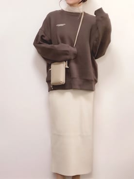 「シンフルコーデ」｜「アイテム（スウェット）」を使った、chiiiroさん（レディース・165cm）の春コーディネート