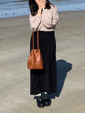 「shopnikoniko（ショップニコニコ）の巾着ショルダーバッグ 巾着型（ショルダーバッグ）」を使った、mizさん（レディース・161cm）の秋コーディネート