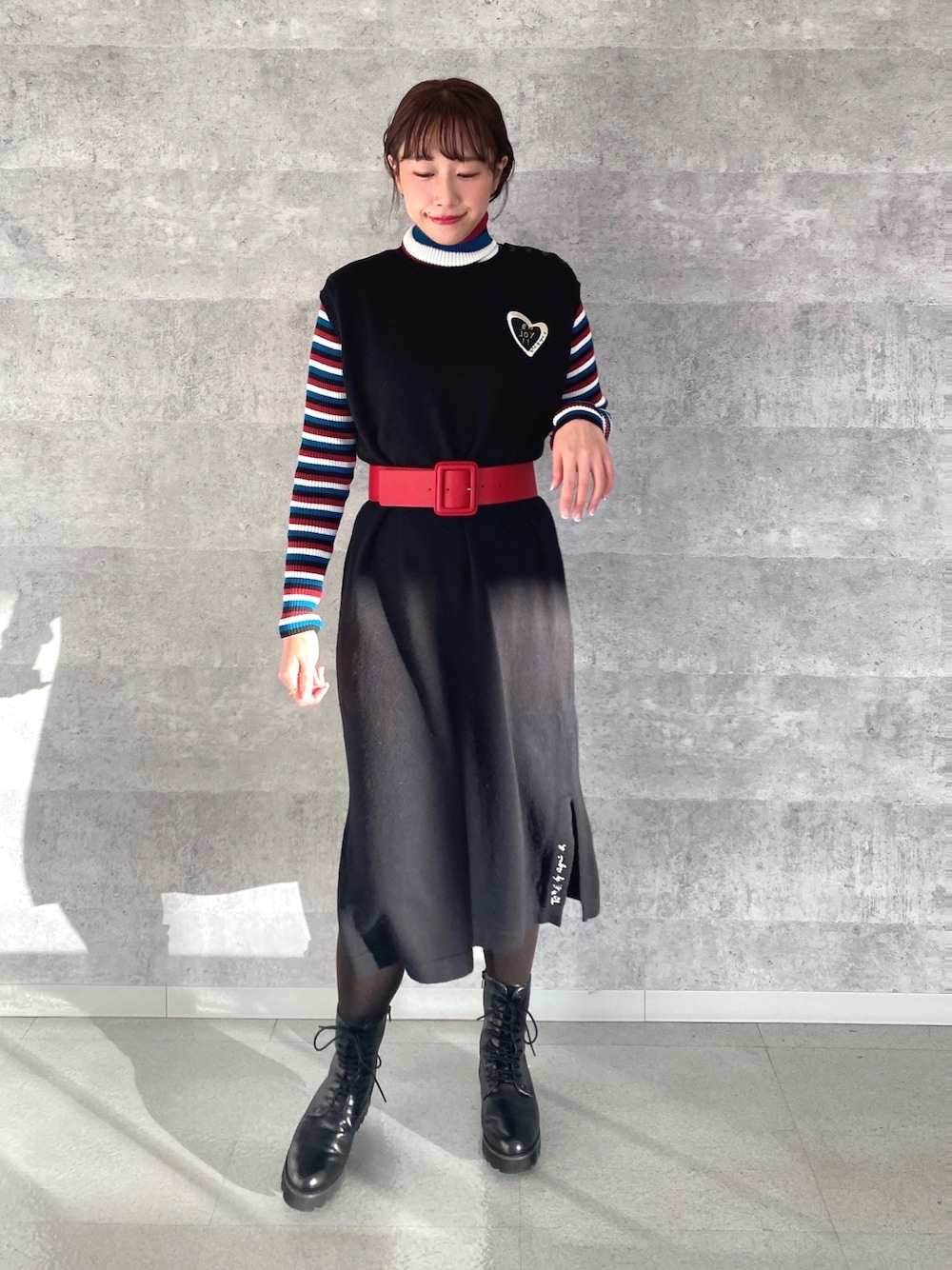 To b. by agnes b.（トゥービーバイアニエスベー）の「WR63 ROBE