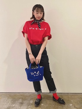 「デニムっていいよね」｜「アイテム（財布/小物）」を使った、To b. by agnès b.さん（レディース・160cm）の夏コーディネート