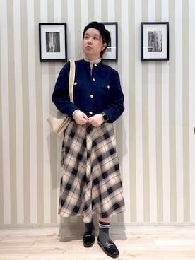 「SHOO・LA・RUE（シューラルー）の【洗濯機可/S-LL】1枚でも羽織りでも 華やか上品カーデ（カーディガン/ボレロ、ブルー系）」を使った、miiii54さん（レディース）の冬コーディネート