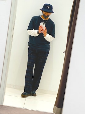 「Guess（ゲス）のアイテム（帽子）」を使った、すずきもんちっちさん（メンズ・175cm）の秋コーディネート