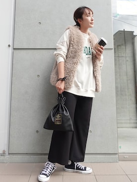 「スウエット」｜「アイテム（その他アウター）」を使った、yuminyさん（レディース・162cm）の秋コーディネート