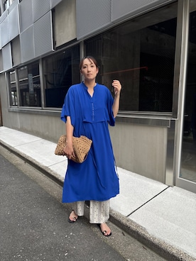 「CORNERS（コーナーズ）のCORNERS by KR スラブジョーゼットカフタンシャツワンピース（シャツワンピース、ブルー系）」を使った、yuminyさん（レディース・163cm）の夏コーディネート