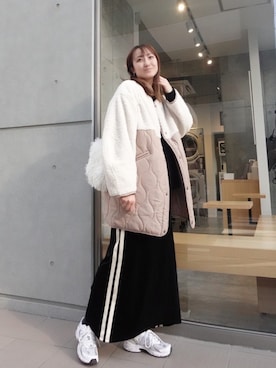 「ベロアスカート」｜「アイテム（ブルゾン）」を使った、yuminyさん（レディース・162cm）の冬コーディネート