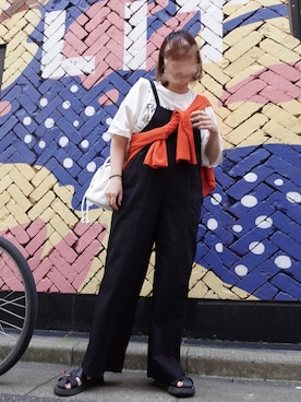 「たすき掛け」｜「アイテム（サロペット/オーバーオール）」を使った、yuminyさん（レディース・162cm）の春コーディネート