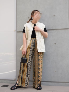 「CORNERS（コーナーズ）のCORNERS by KR　エスニックストライプワイドパンツ（その他パンツ）」を使った、yuminyさん（レディース・162cm）の春コーディネート