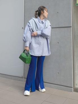 「CORNERS（コーナーズ）のオーバーサイズストライプシャツ（シャツ/ブラウス）」を使った、yuminyさん（レディース・162cm）の冬コーディネート