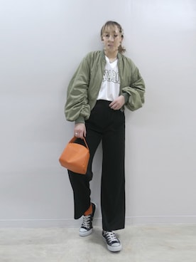 「corners」｜「アイテム（MA-1）」を使った、yuminyさん（レディース・162cm）の冬コーディネート